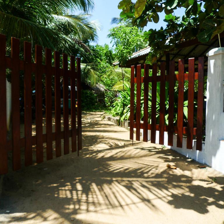 East Surf Cabana Arugam Bay Exteriör bild